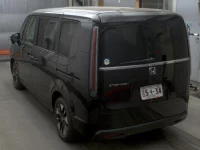 Honda STEP WAGON лот № 6107 оценка 4  с аукциона в Японии 1