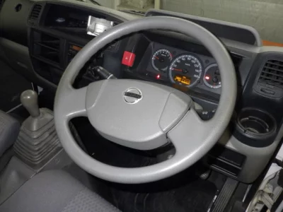 Nissan ATLAS  с аукциона в Японии