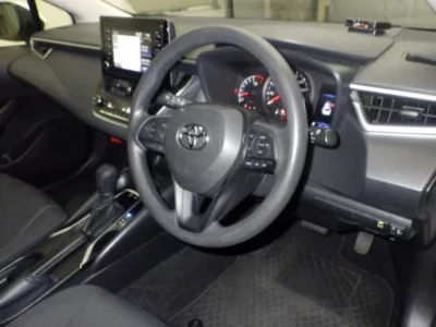 Toyota COROLLA TOURING  с аукциона в Японии