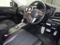 Subaru LEGACY OUTBACK лот № 2070 оценка 4  с аукциона в Японии 2