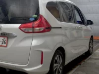 Honda FREED лот № 3079 оценка 4  с аукциона в Японии 4