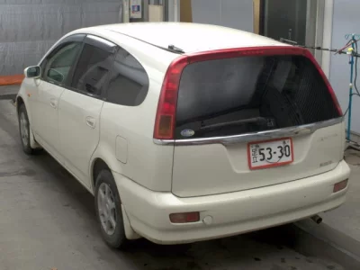 Honda STREAM  с аукциона в Японии