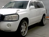 Toyota KLUGER лот № 10068 оценка 3.5  с аукциона в Японии 3