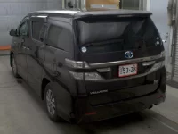 Toyota VELLFIRE лот № 17072 оценка R  с аукциона в Японии 1