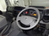 Nissan ATLAS лот № 8046 оценка 3.5  с аукциона в Японии 2