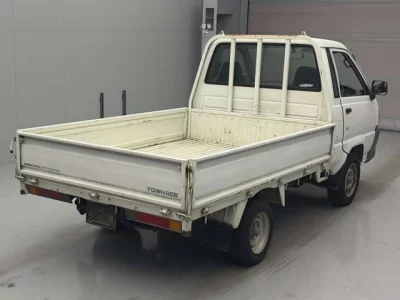 Toyota TOWN ACE TRUCK  с аукциона в Японии