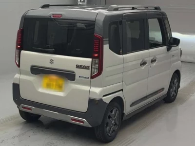 Suzuki SPACIA GEAR  с аукциона в Японии