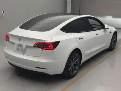 Tesla MODEL3