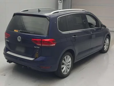 Volkswagen GOLF TOURAN