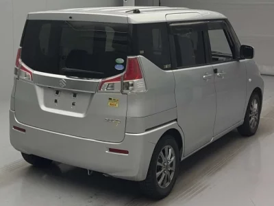 Suzuki SOLIO  с аукциона в Японии