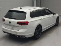 Volkswagen PASSAT VARIANT лот № 5038 оценка 4  с аукциона в Японии 1