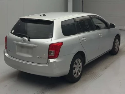 Toyota COROLLA FIELDER  с аукциона в Японии