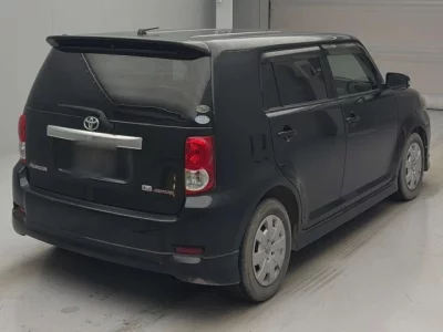 Toyota COROLLA RUMION  с аукциона в Японии