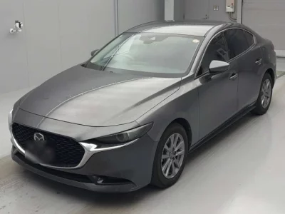 Mazda MAZDA3  с аукциона в Японии