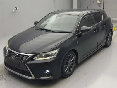 Lexus CT  с аукциона в Японии