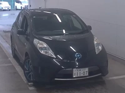 Nissan LEAF  с аукциона в Японии