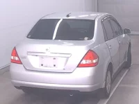 Nissan TIIDA LATIO лот № 4006 оценка R  с аукциона в Японии 3