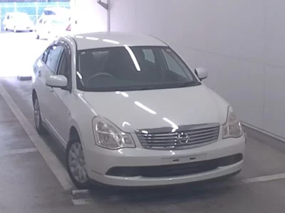 Nissan SYLPHY  с аукциона в Японии