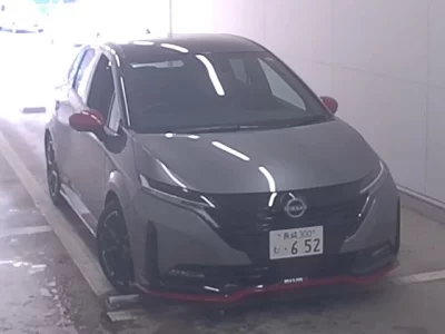 Nissan AURA