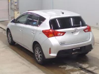 Toyota AURIS лот № 3025 оценка 3.5  с аукциона в Японии 5