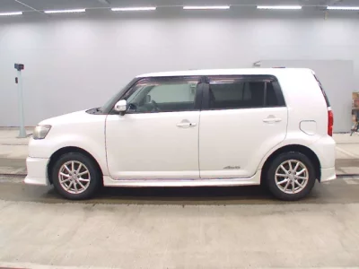 Toyota COROLLA RUMION