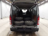 Toyota HIACE VAN лот № 3149 оценка R  с аукциона в Японии 10