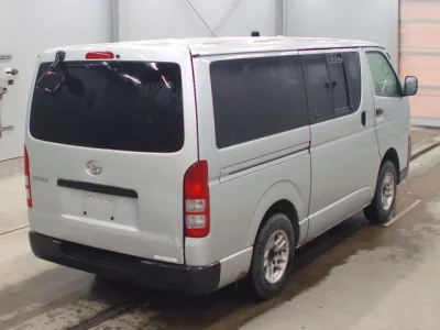 Toyota HIACE VAN  с аукциона в Японии