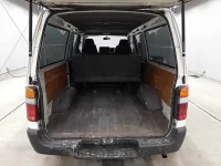 Toyota HIACE VAN лот № 3161 оценка RA  с аукциона в Японии 10