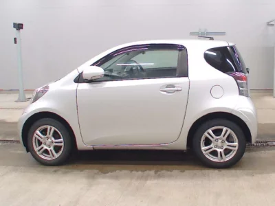 Toyota IQ