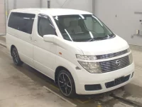 Nissan ELGRAND лот № 5512 оценка 3  с аукциона в Японии 4