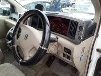 Nissan ELGRAND лот № 5512 оценка 3  с аукциона в Японии 6