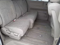 Nissan ELGRAND лот № 5512 оценка 3  с аукциона в Японии 9