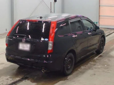 Honda STREAM  с аукциона в Японии