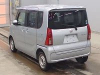 Daihatsu TANTO лот № 3027 оценка 3.5  с аукциона в Японии 5