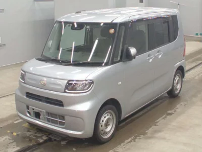 Daihatsu TANTO  с аукциона в Японии