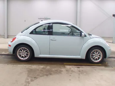 Volkswagen NEW BEETLE