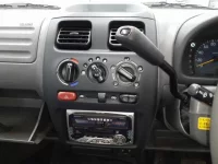 Suzuki WAGON R лот № 5546 оценка 3  с аукциона в Японии 8