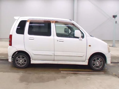 Suzuki WAGON R  с аукциона в Японии