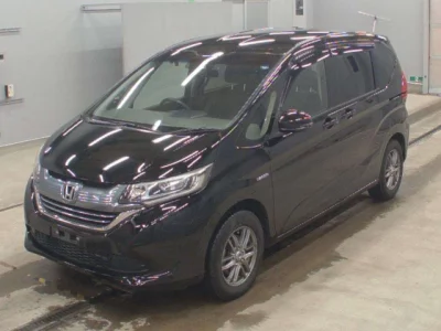 Honda FREED  с аукциона в Японии