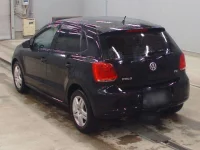 Volkswagen POLO лот № 9030 оценка 3.5  с аукциона в Японии 5