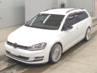 Volkswagen GOLF VARIANT