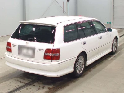 Toyota CROWN ESTATE