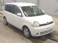 Toyota SIENTA лот № 3261 оценка 2  с аукциона в Японии 4