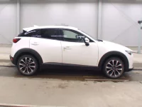 Mazda CX-3 лот № 3324 оценка 4  с аукциона в Японии 2