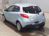 Mazda DEMIO лот № 5608 оценка 3.5  с аукциона в Японии 5