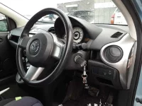 Mazda DEMIO лот № 5608 оценка 3.5  с аукциона в Японии 6