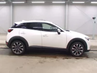 Mazda CX-3 лот № 3322 оценка 4  с аукциона в Японии 2