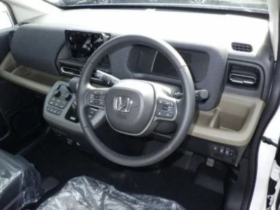 Honda FREED  с аукциона в Японии