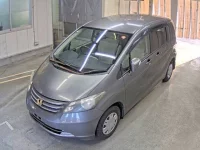 Honda FREED лот № 2217 оценка 3.5  с аукциона в Японии 3