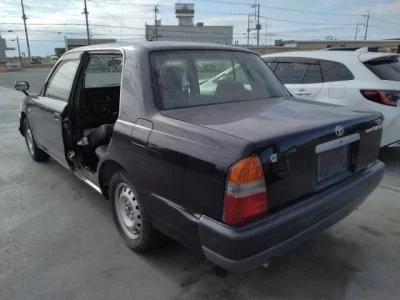 Toyota CROWN COMFORT